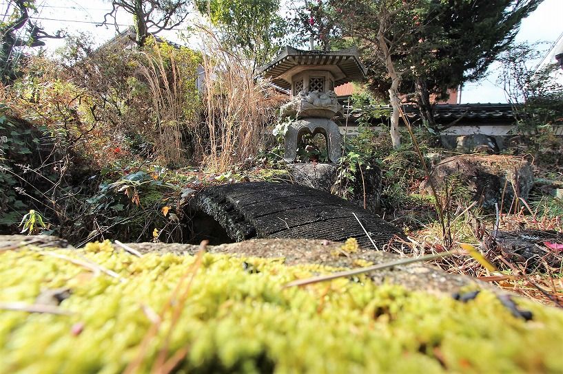 伊賀市山神日本家屋の庭